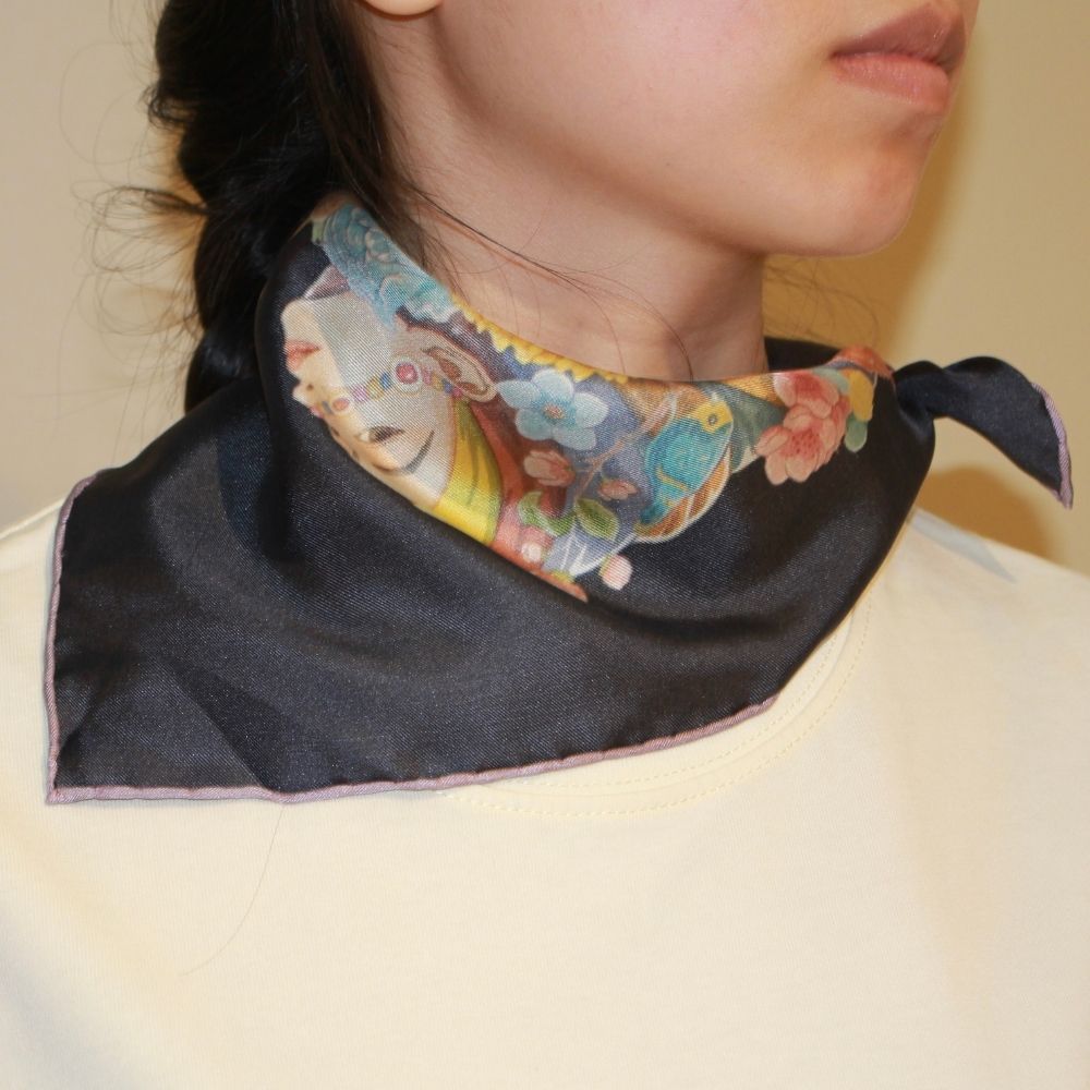 Khăn Lụa Tơ Tằm Vuông Thiết Kế Thanh Xuân 45cm - Tím